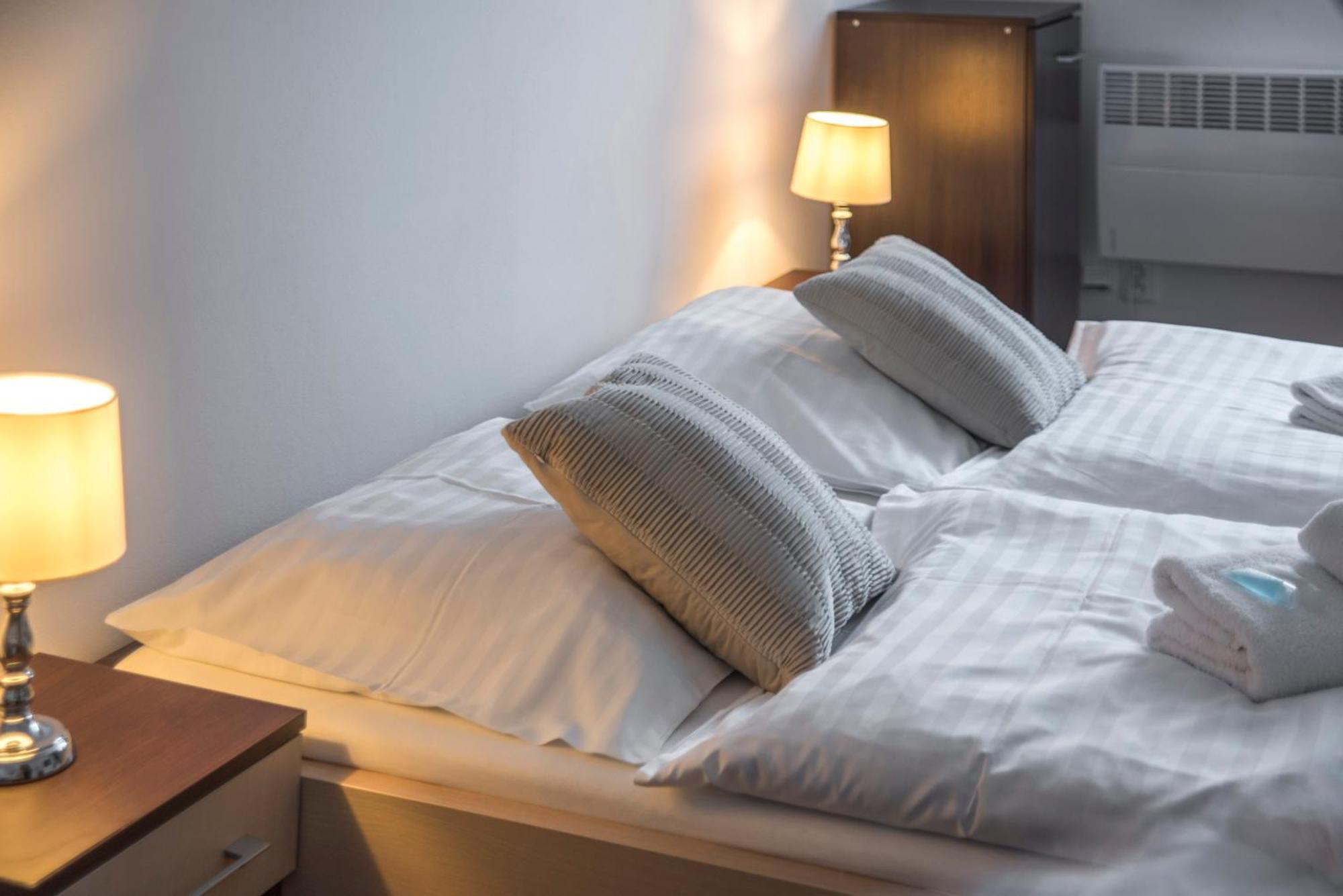 Classic Apartmany Trinec Bagian luar foto